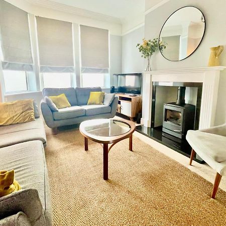 Woodvale Villa York Bagian luar foto