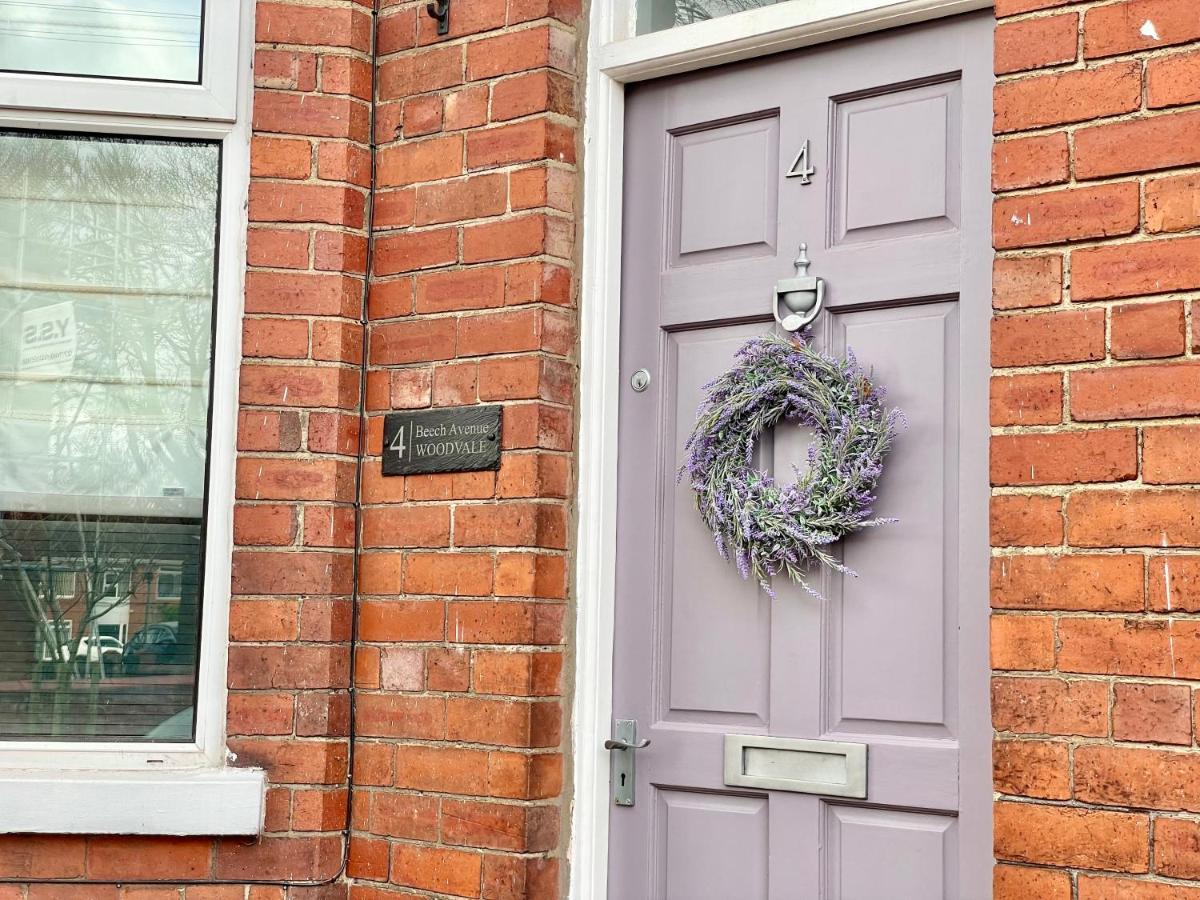 Woodvale Villa York Bagian luar foto